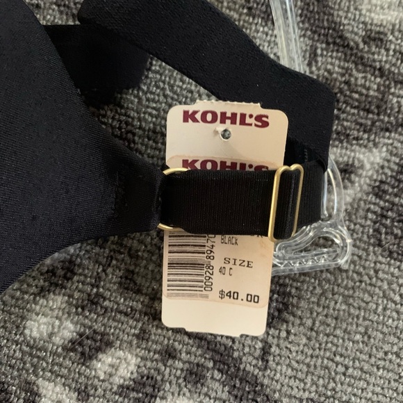 Black Vanity Fair 40C Bra Tags removed Tried On never worn. - Picture 3 of 3